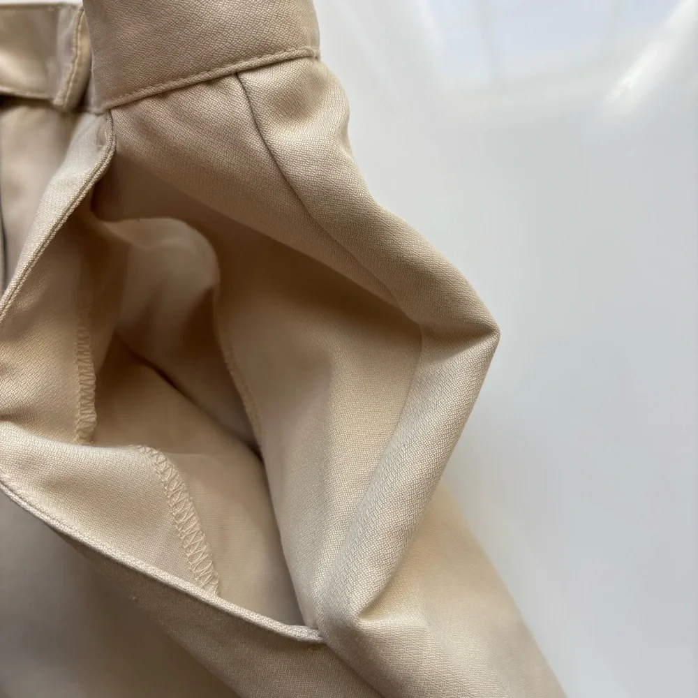 Liz Golf High Waisted Chino Shorts Womens Size 10 Beige Lightweight Preppy Y2K